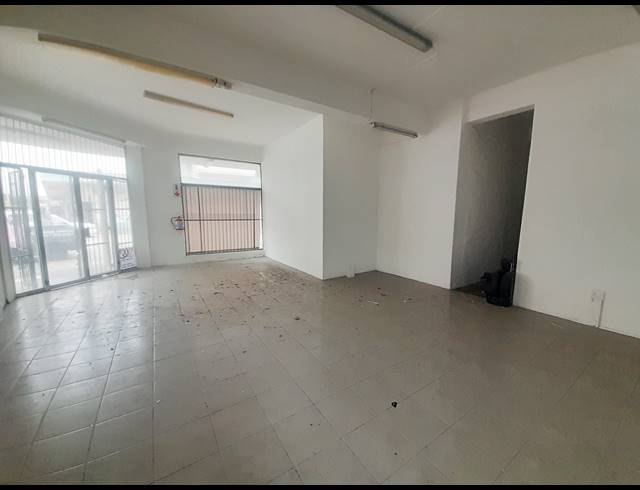 84M² RETAIL RENTED IN GQEBERHA CENTRAL
